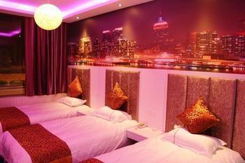 Zhengzhou Love Theme Hotel Csicseng Kültér fotó